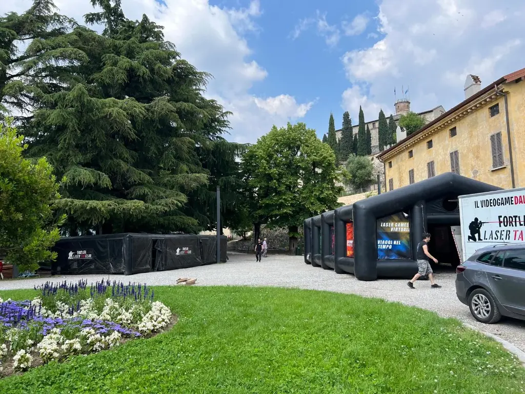 Arena laser outdoor