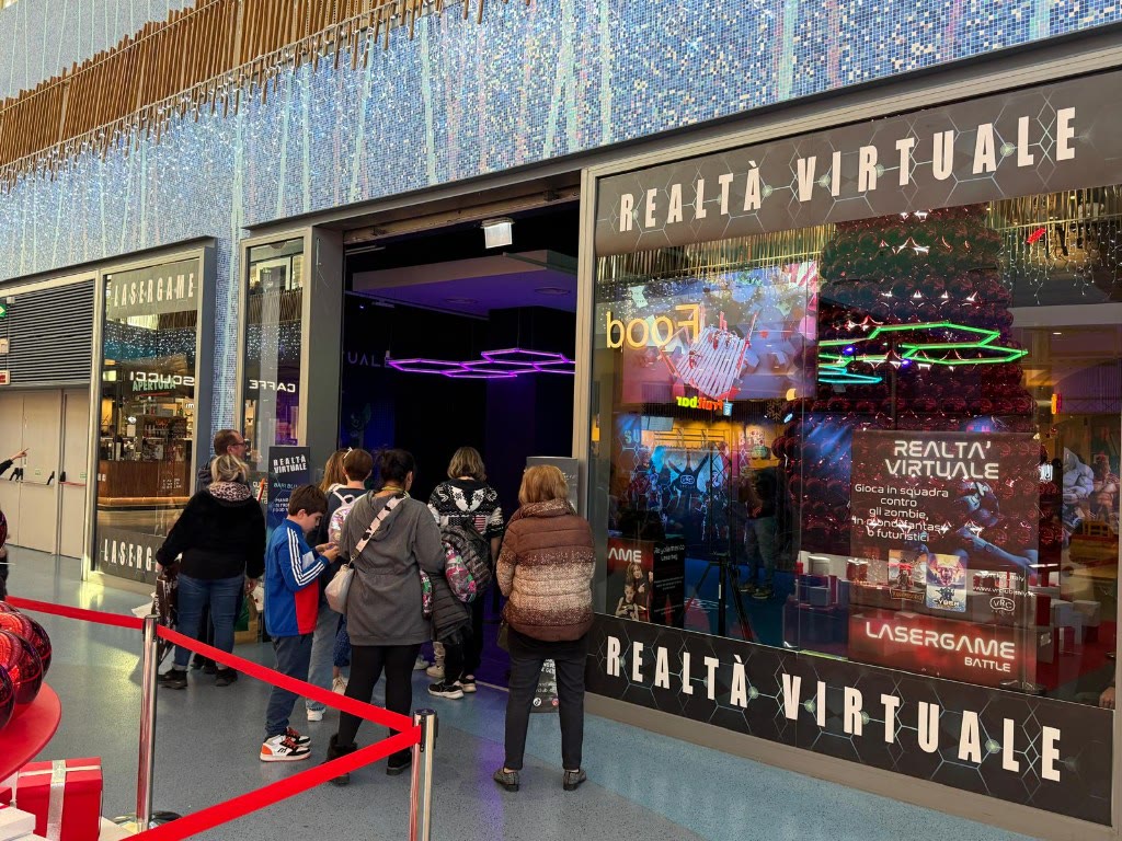 Struttura VRC multi-esperienza in location pubblica